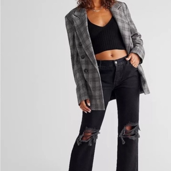 Free People Maggie Mid Rise Jeans. Color: Black - Picture 3 of 8